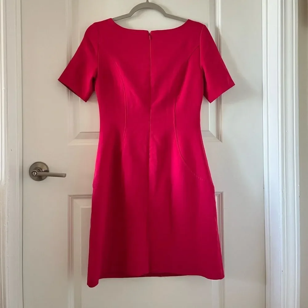 Eliza J Seamed Crepe Shift Dress- size 4